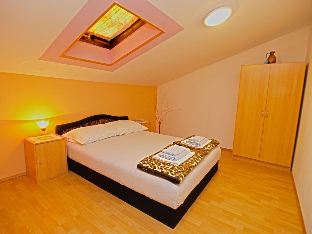 Apartments Denis 19 Fažana Esterno foto