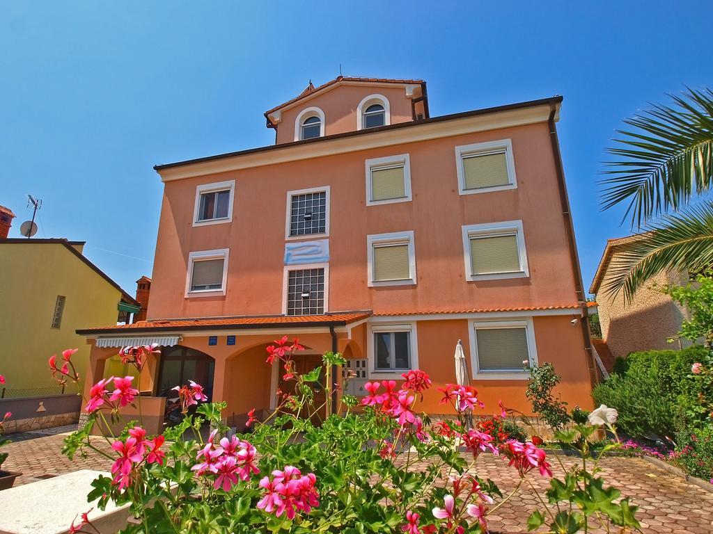 Apartments Denis 19 Fažana Esterno foto