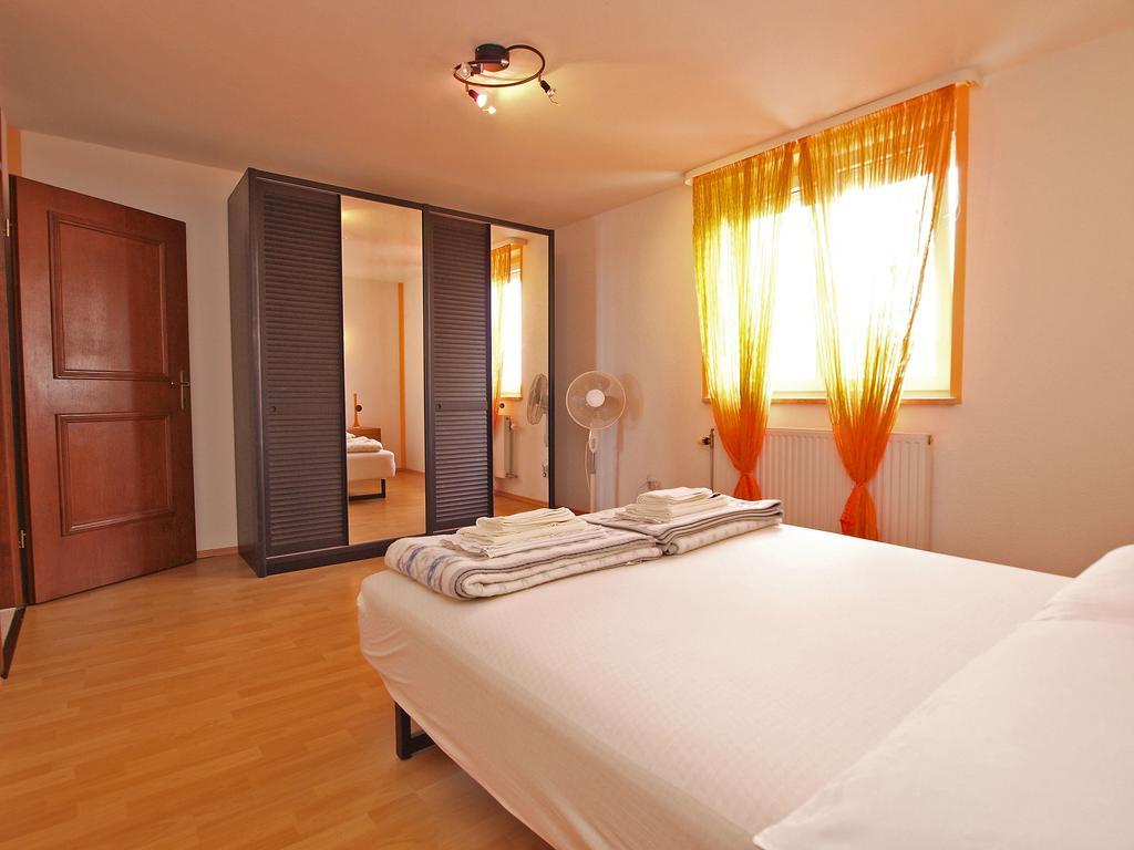 Apartments Denis 19 Fažana Esterno foto