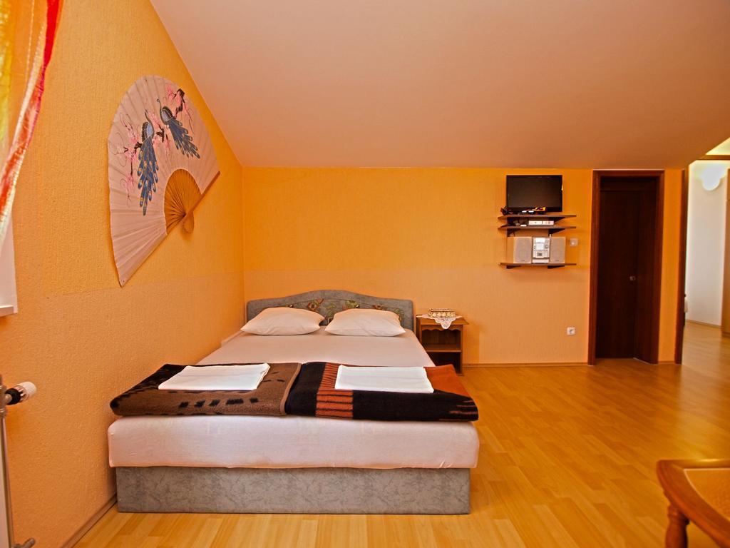 Apartments Denis 19 Fažana Esterno foto